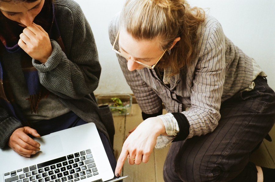 Der Online-Kurs „Deine gute Website“ zeigt dir, wie du ohne Umwege deine eigene Seite erstellst.